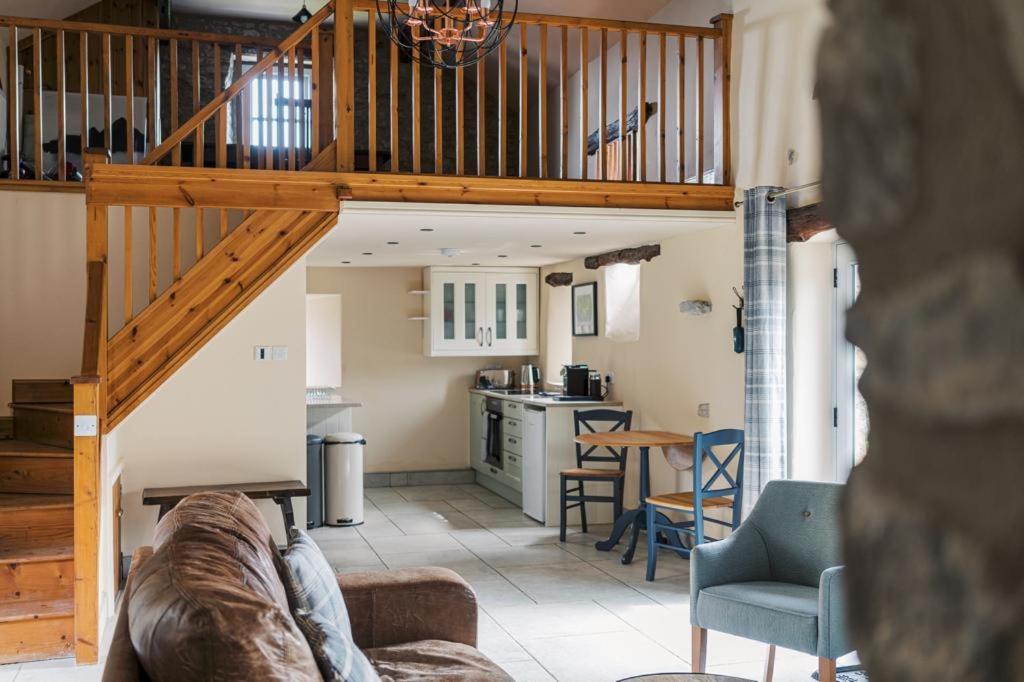 The Blind Bull Hotel Little Hucklow ภายนอก รูปภาพ